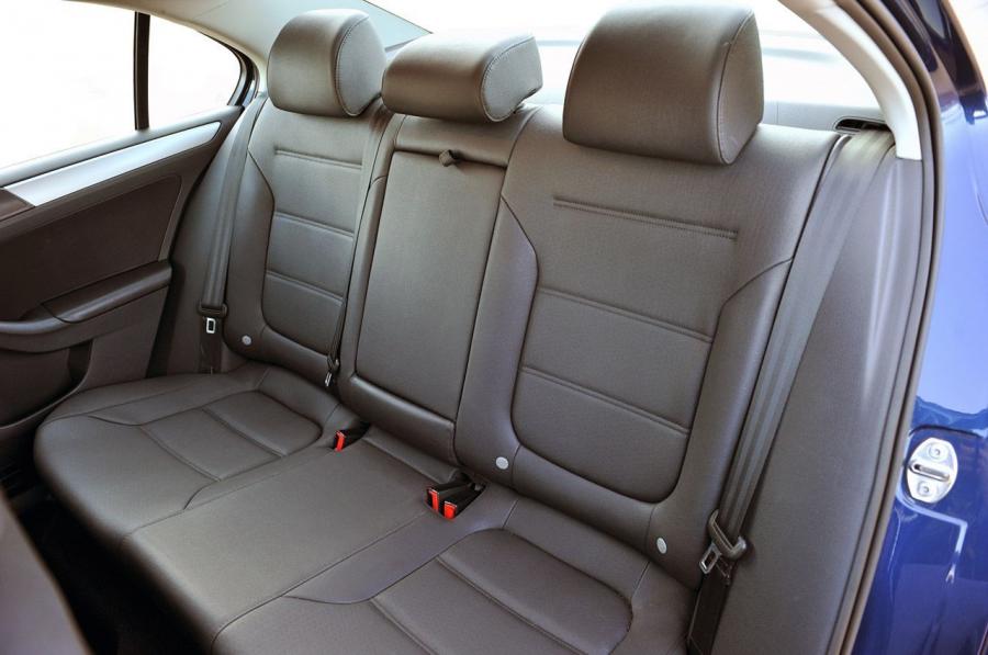  Volkswagen Jetta TDi 2011 года  (фото 8 из 120)